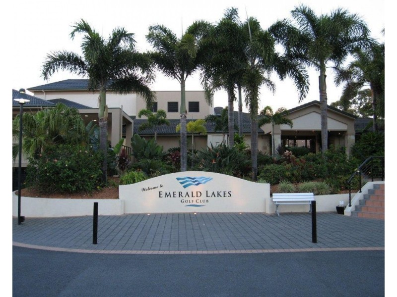 26/130 Plateau Crescent, Carrara QLD 4211