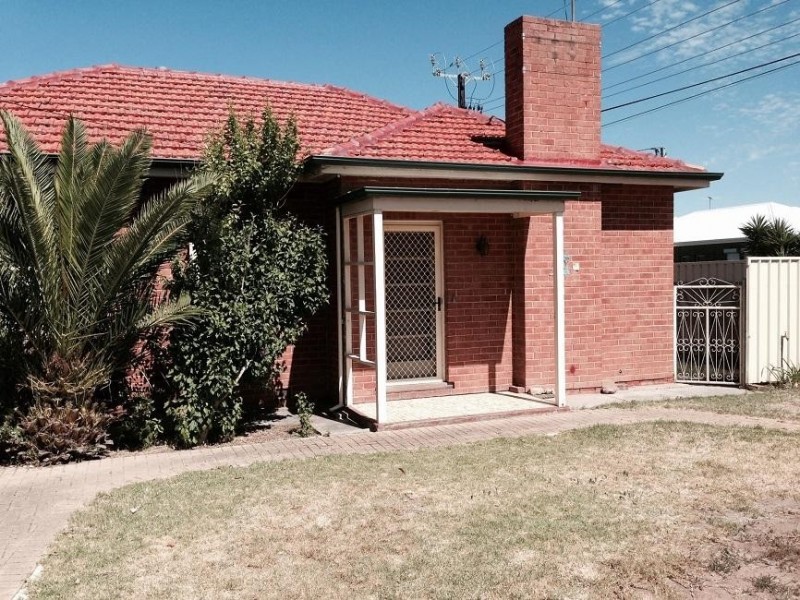 * 60 Botting Street, Albert Park SA 5014