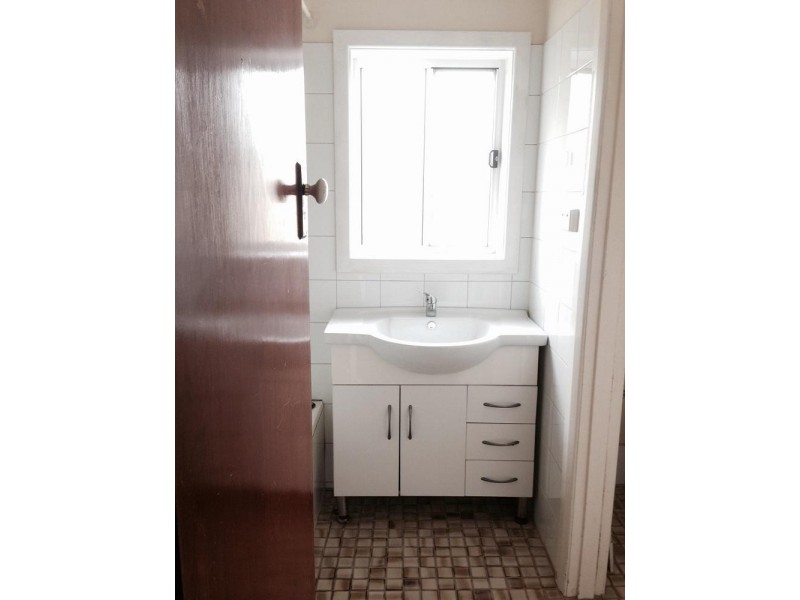 * 60 Botting Street, Albert Park SA 5014