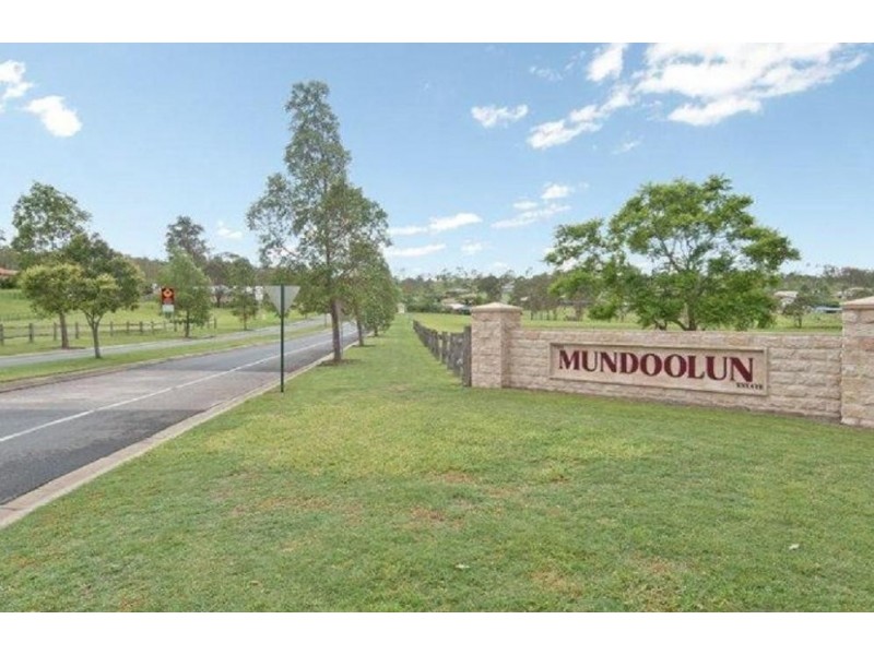 7-11 Lavers Street, Mundoolun QLD 4285