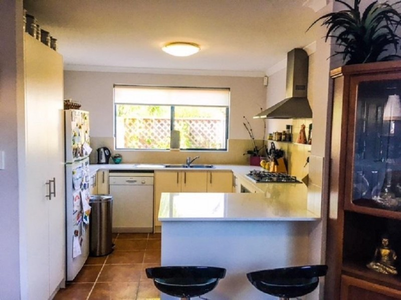 4/8 Lichfield Street, Victoria Park WA 6100