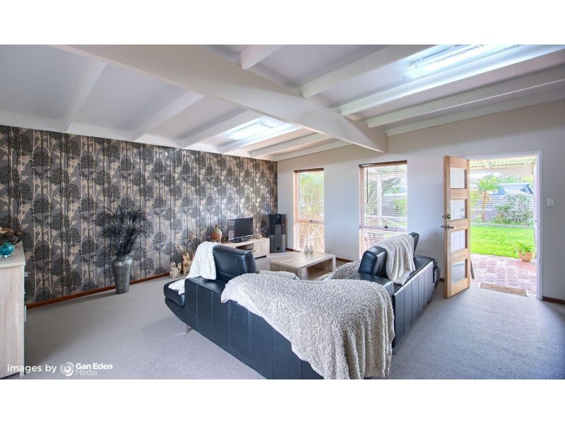 160 Collingwood Road, Collingwood Park WA 6330