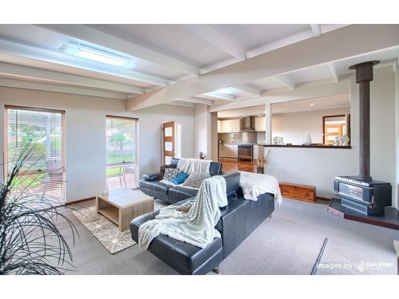 160 Collingwood Road, Collingwood Park WA 6330