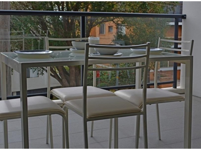 8/3 Wiseman Avenue, Wollongong NSW 2500