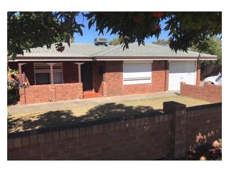 534 Rockingham Road, Munster WA 6166