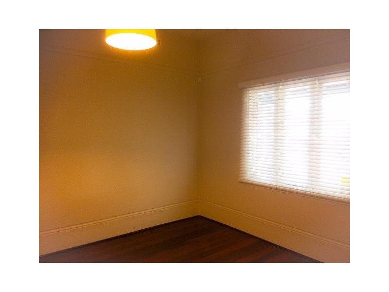 8 Lichfield Street, Victoria Park WA 6100