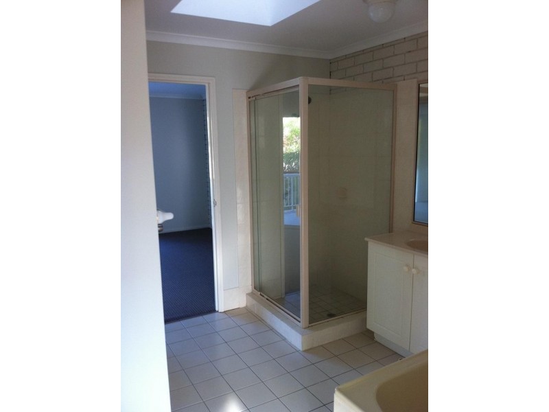 1/147 Bundilla Boulevard, Mountain Creek QLD 4557