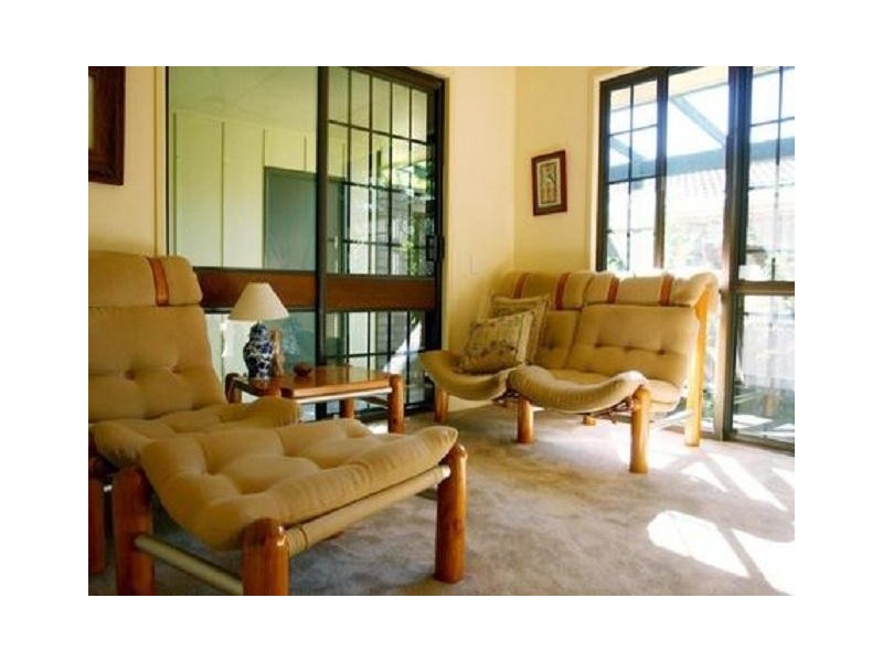 70 Janda Street, Robertson QLD 4109