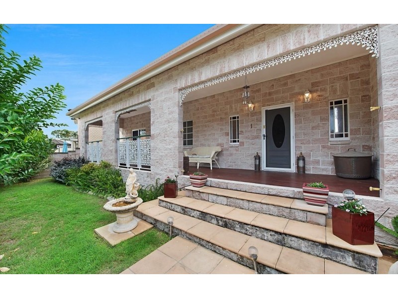 1 Margaret Close, Brighton QLD 4017