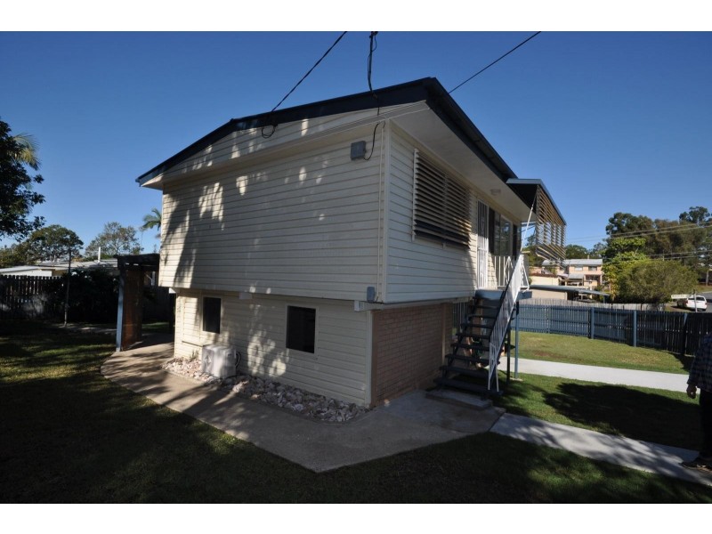 8 Elkhorn Street, Woodridge QLD 4114
