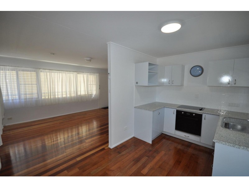 8 Elkhorn Street, Woodridge QLD 4114