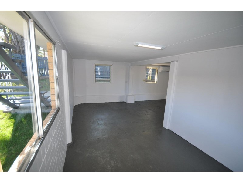 8 Elkhorn Street, Woodridge QLD 4114