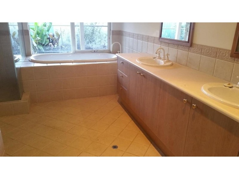 66 Pine Crest Way, Gnangara WA 6077