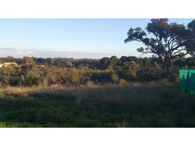 66 Pine Crest Way, Gnangara WA 6077