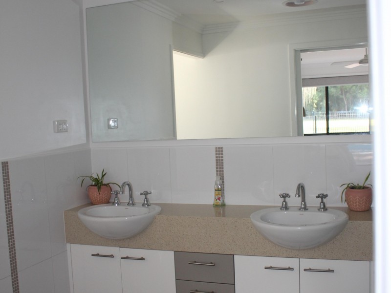 51 Edington Drive, Cooroibah QLD 4565