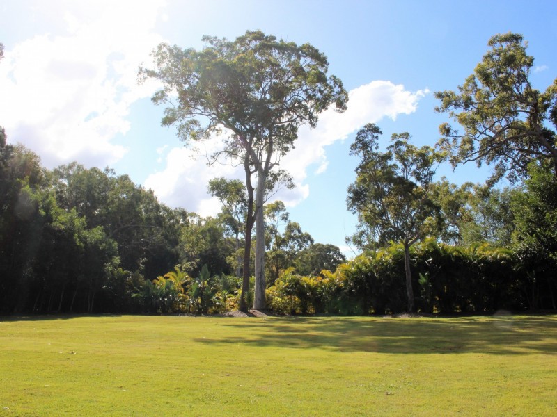 51 Edington Drive, Cooroibah QLD 4565