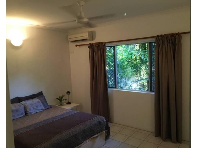 Coconut Grove NT 0810