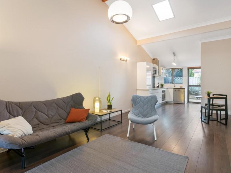 2/290 McDonald Street, Yokine WA 6060