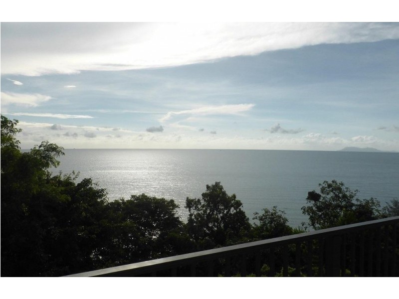 92-94 Moore Street, Trinity Beach QLD 4879