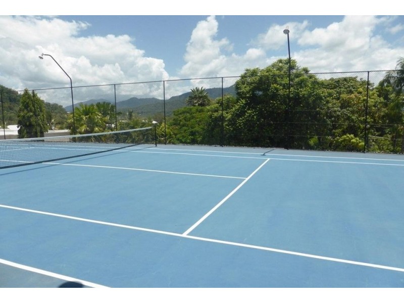 92-94 Moore Street, Trinity Beach QLD 4879