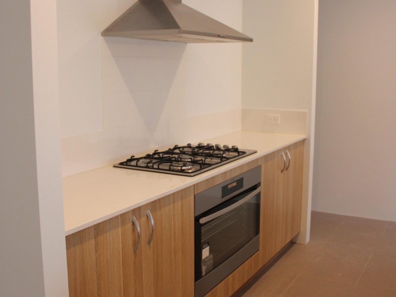 6 Needlewood Loop, Wandi WA 6167