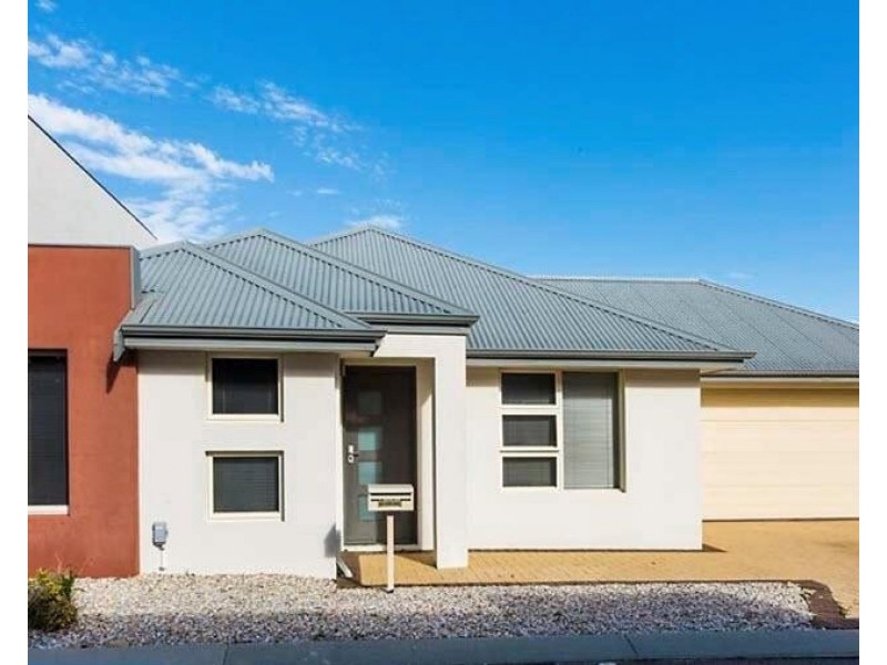 8 Redfern Bend, Clarkson WA 6030