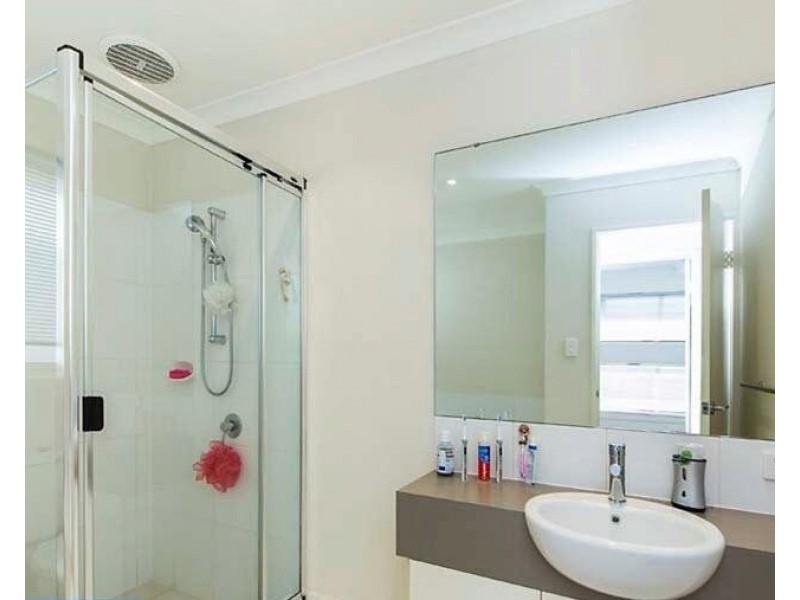 8 Redfern Bend, Clarkson WA 6030