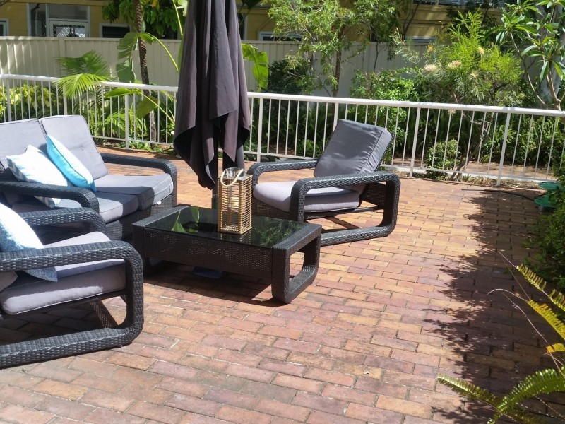 * Seagull Avenue, Mermaid Beach QLD 4218