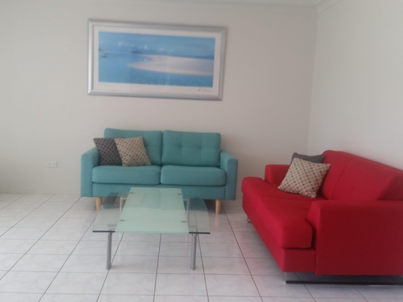 * Seagull Avenue, Mermaid Beach QLD 4218