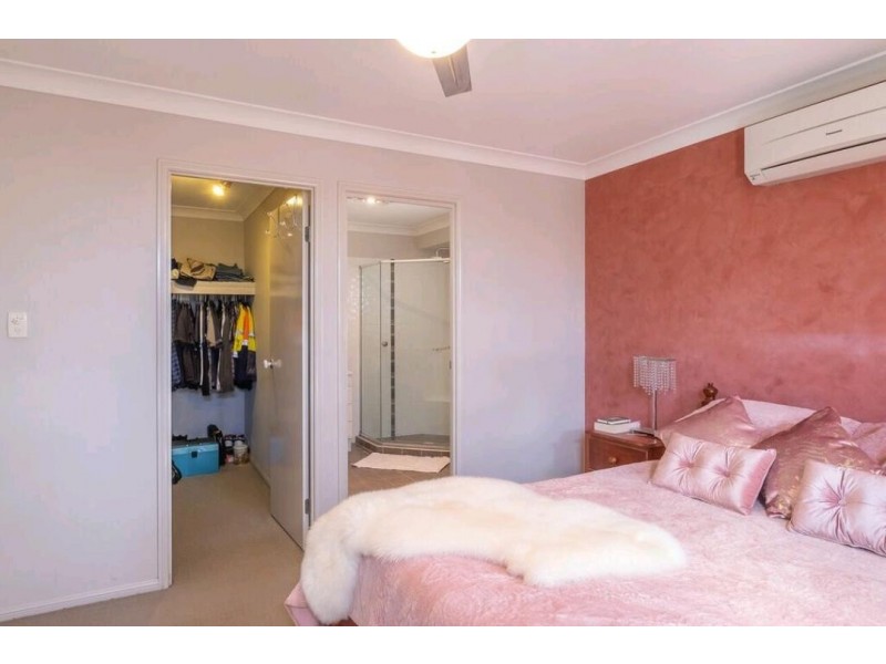 13 Benjamin Court, Yamanto QLD 4305