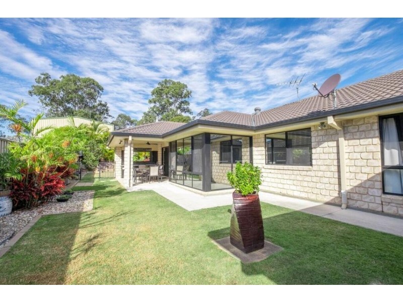 13 Benjamin Court, Yamanto QLD 4305
