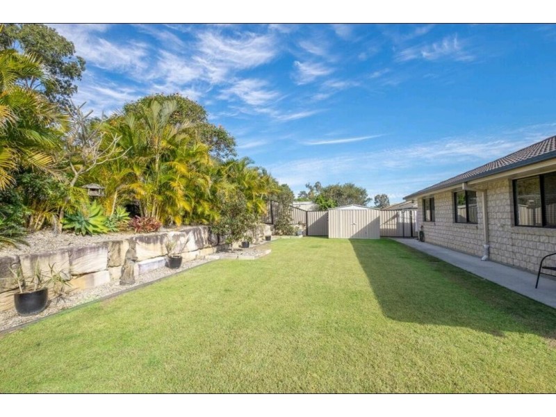 13 Benjamin Court, Yamanto QLD 4305