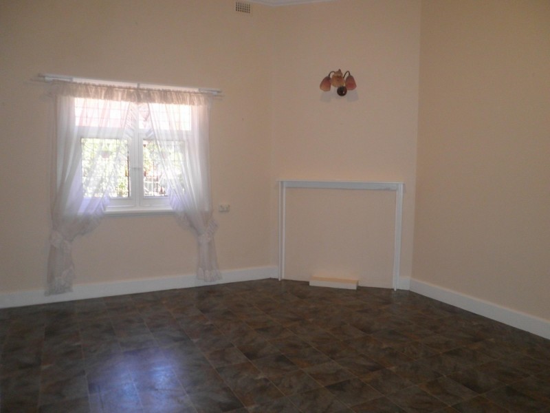 8 Dean Street, Prospect SA 5082