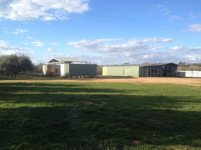 3550 Wangaratta-Yarrawonga Road, Esmond VIC 3730