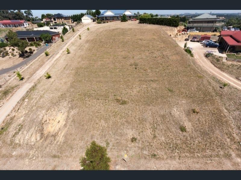 26 McDonald Drive, Wandong VIC 3758