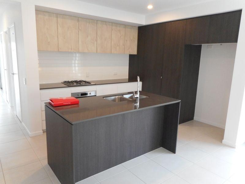 45 Meadows Boulevard, Strathpine QLD 4500