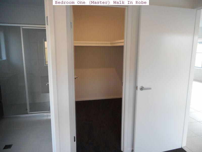 45 Meadows Boulevard, Strathpine QLD 4500