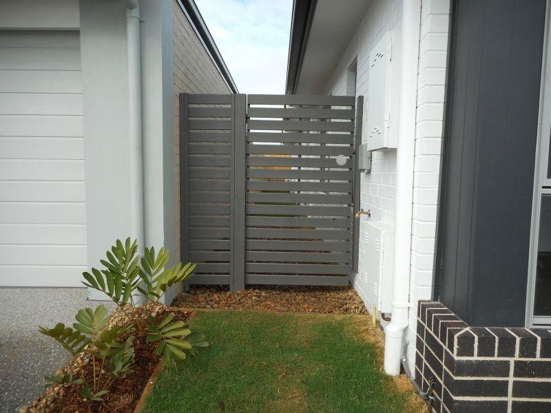 45 Meadows Boulevard, Strathpine QLD 4500