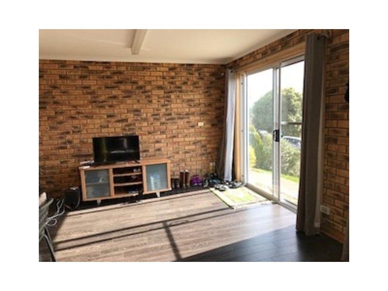 18 Jabez Crescent, Lenah Valley TAS 7008