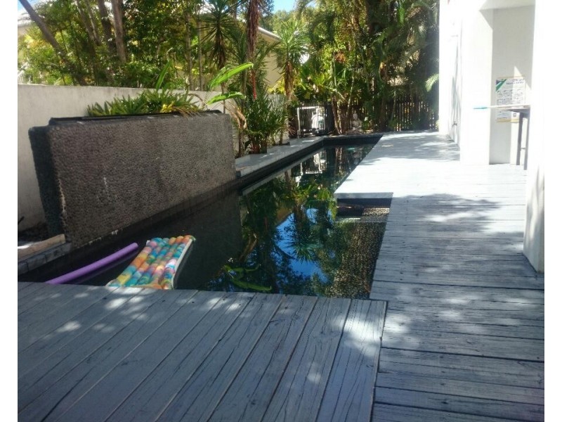 23 Amphora Street, Palm Cove QLD 4879