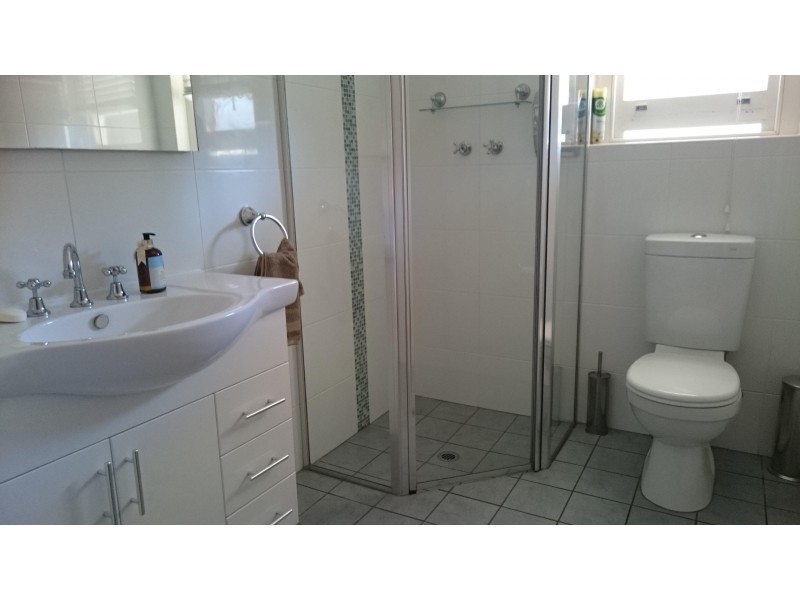 * Richman Avenue, Prospect SA 5082