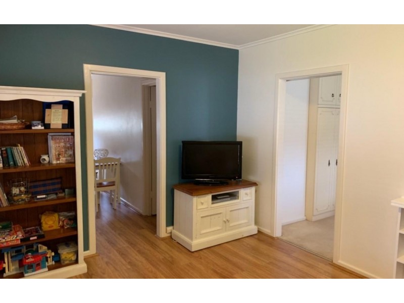* Richman Avenue, Prospect SA 5082