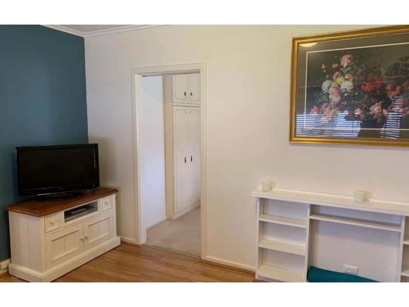 * Richman Avenue, Prospect SA 5082