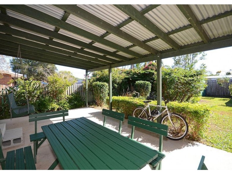 4 White Street, Point Vernon QLD 4655