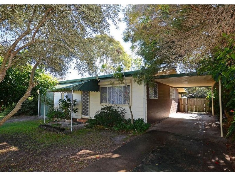 4 White Street, Point Vernon QLD 4655