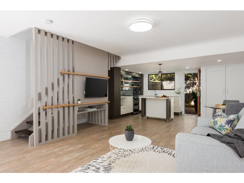 11/127 Barbaralla Drive, Springwood QLD 4127