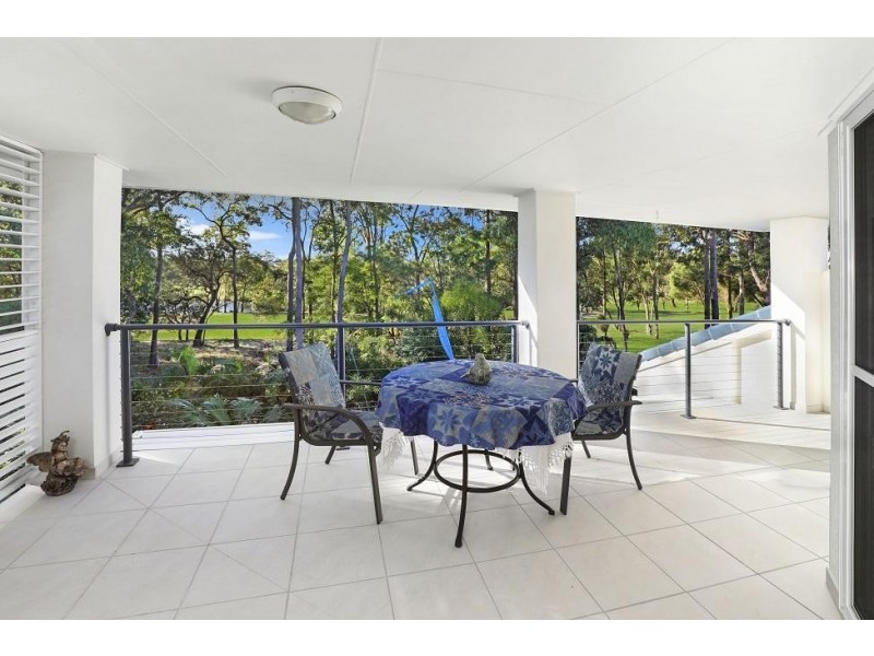 18 Lakeside Drive, Peregian Springs QLD 4573
