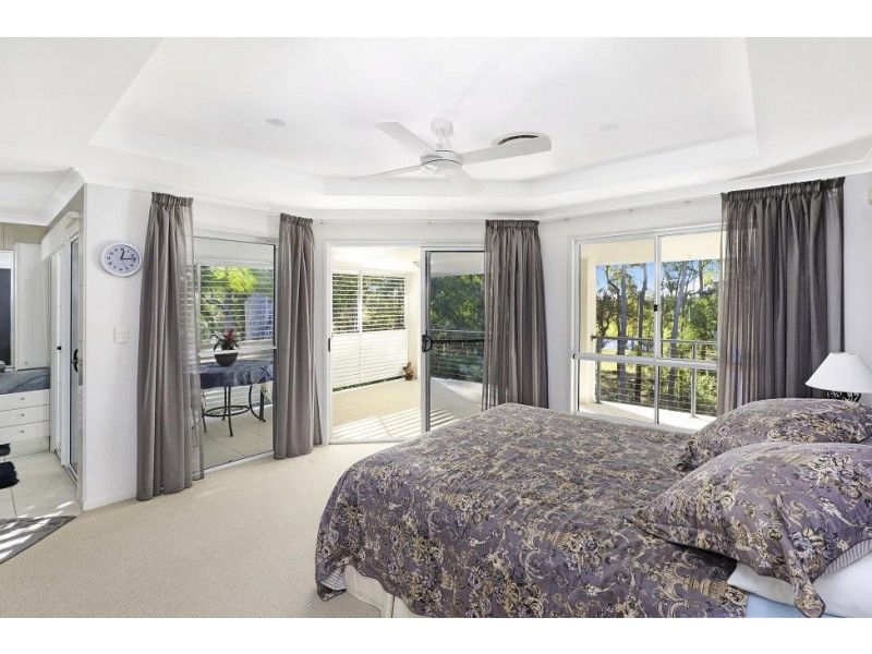 18 Lakeside Drive, Peregian Springs QLD 4573