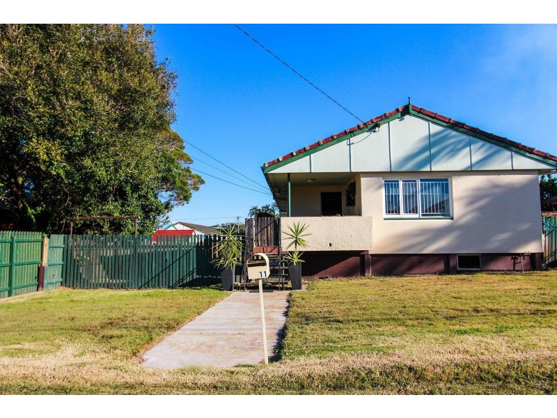 11 Forgan Street, Acacia Ridge QLD 4110