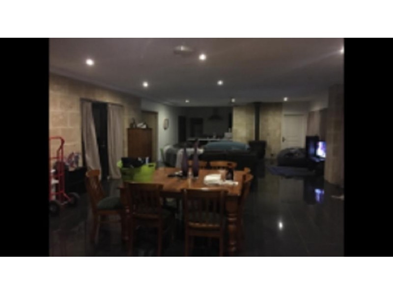 875 Westernport Highway, Skye VIC 3977